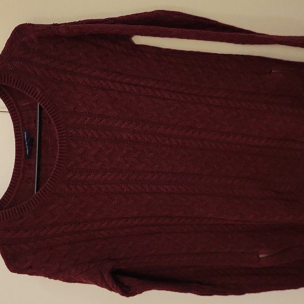American Eagle Burgundy Cable Knit Sweater